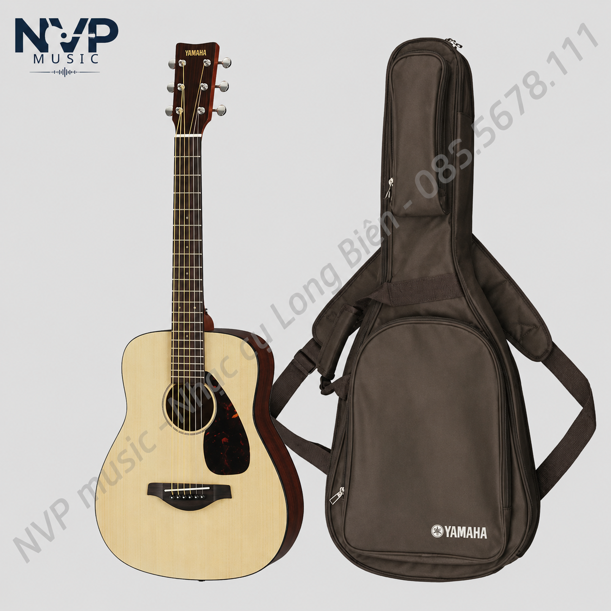 Đàn Guitar Acoustic Yamaha JR2S Solid Top size 3/4 với mặt gỗ Solid Spruce nguyên tấm, lưng hông Mahogany Pattern UTF và kèm bao đàn chính hãng. Phù hợp cho trẻ em, người mới học guitar và du lịch.